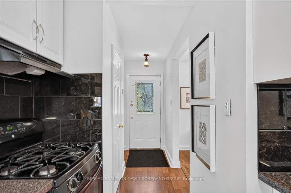 Photo of 122 Mcgillivray Avenue, Toronto, ON M5M 2Y6 (MLS # C13636750)