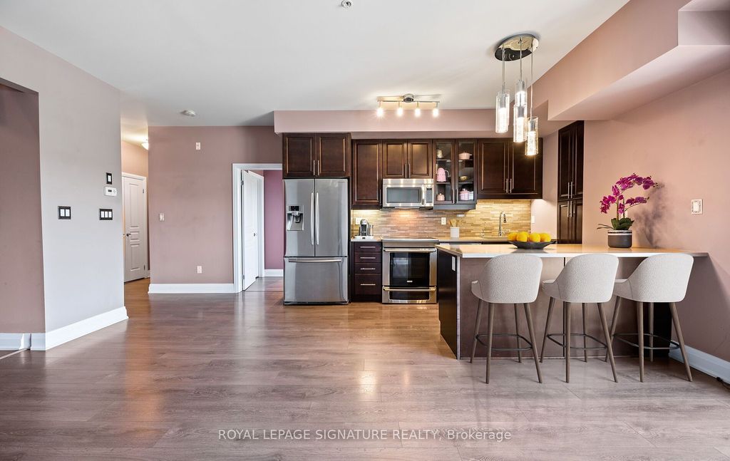 Photo of 128 Garden Drive #413, Oakville, ON L6K 0H7 (MLS # W12921834)