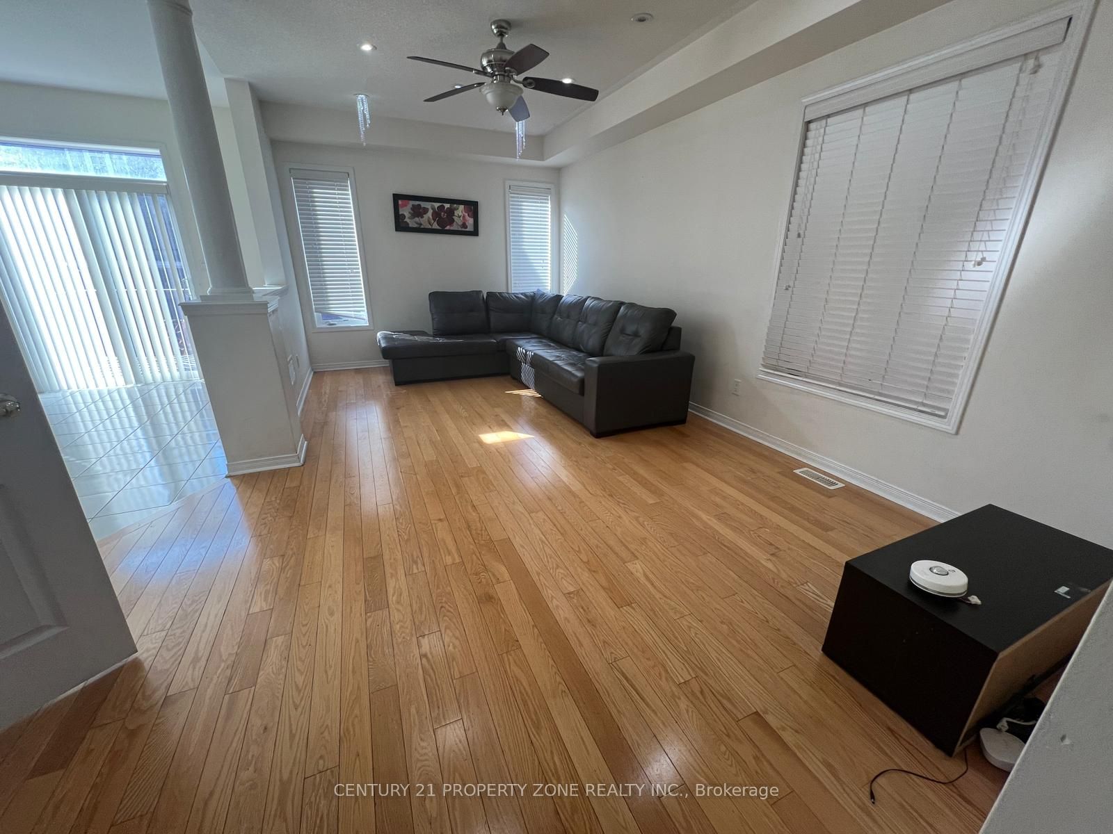 42 Arrowstone Court