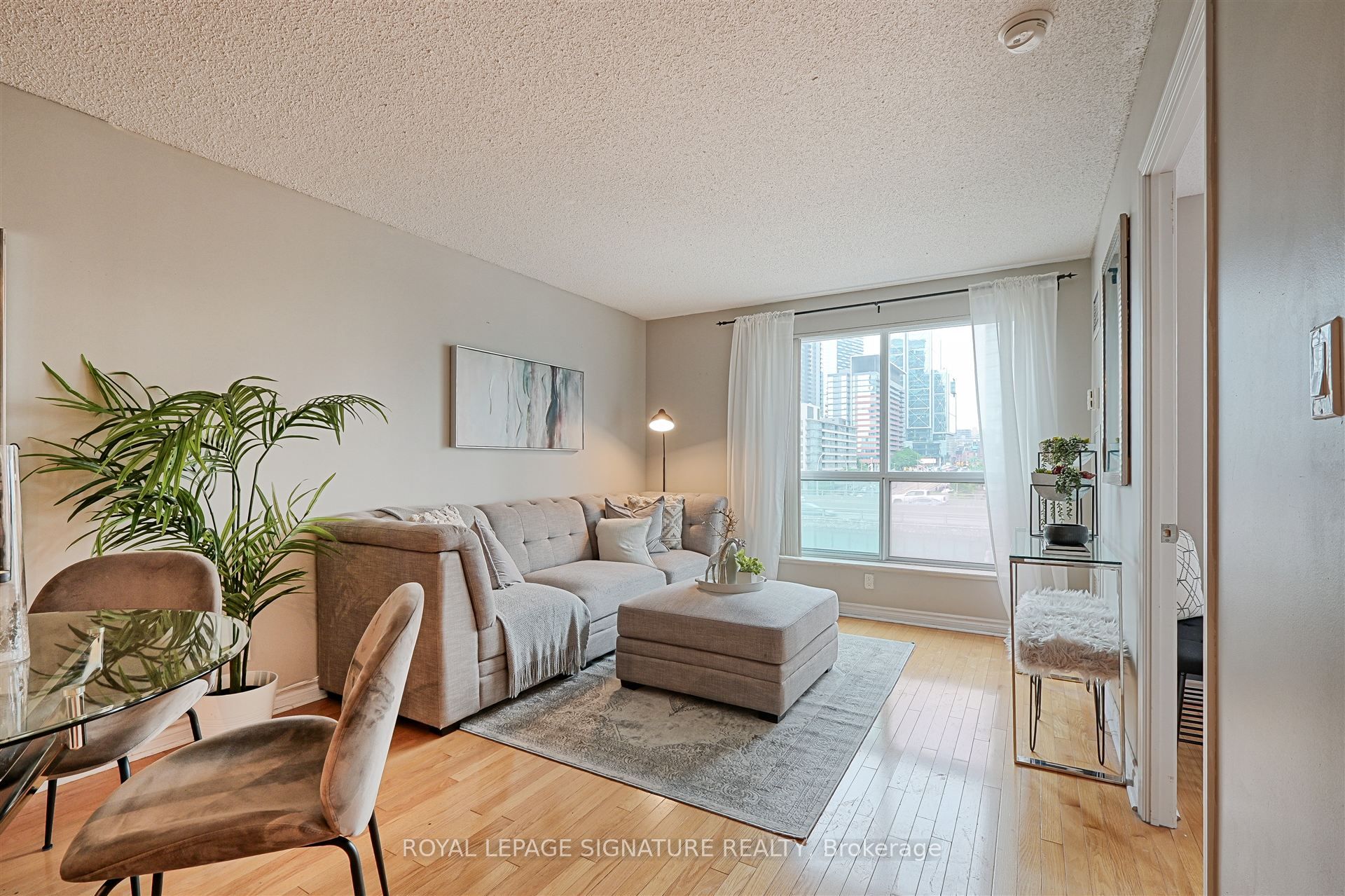 410 Queens Quay N/A W 505