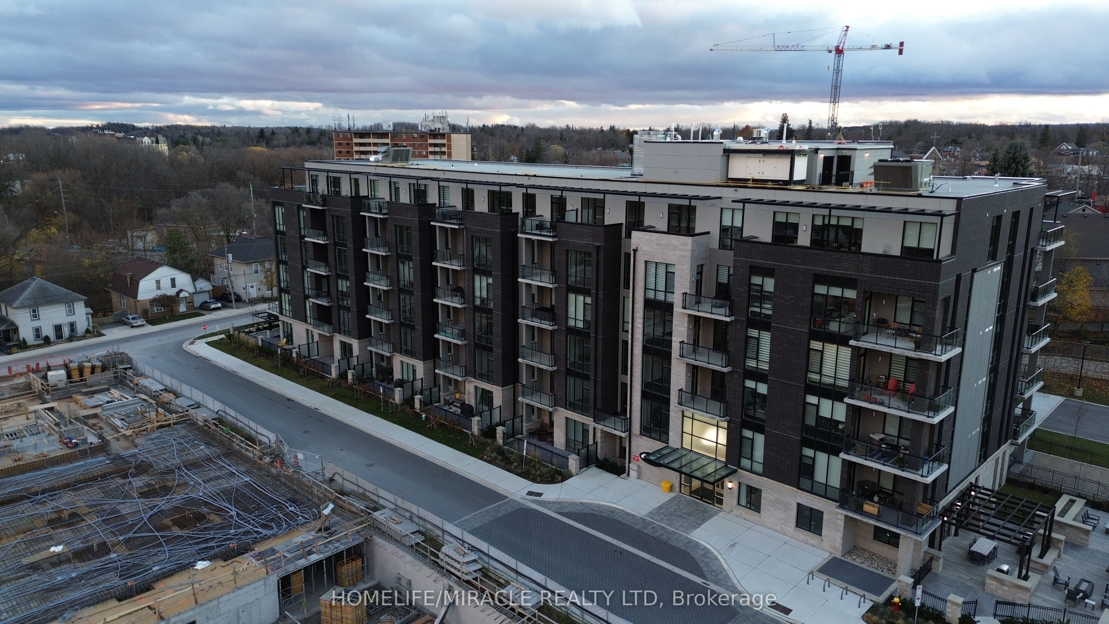 42 Mill Street 414