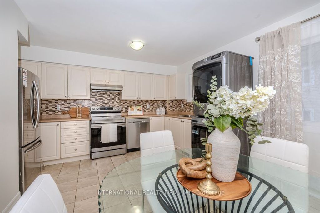 Photo of 28 Camps Lane, Toronto, ON M1E 0B2 (MLS # E13038830)