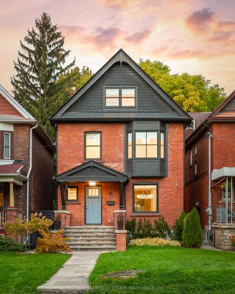 12 Hewitt Avenue Toronto ON M6R 1Y3