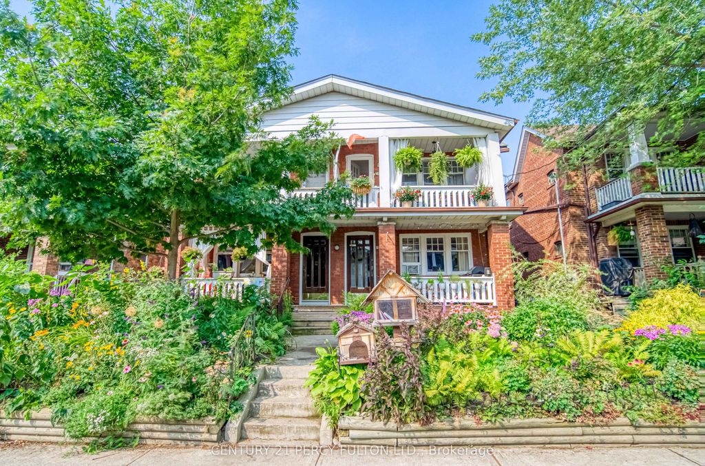 Photo of 48-50 Scarboro Beach Boulevard, Toronto, ON M4E 2X1 (MLS # E12329904)