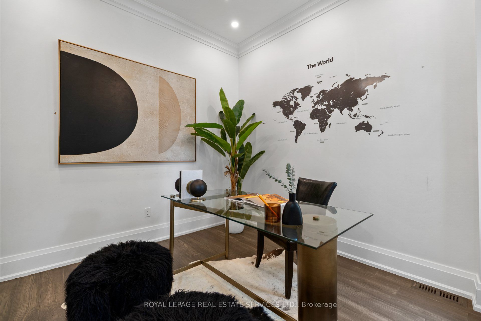 5 Kirk Bradden Road W