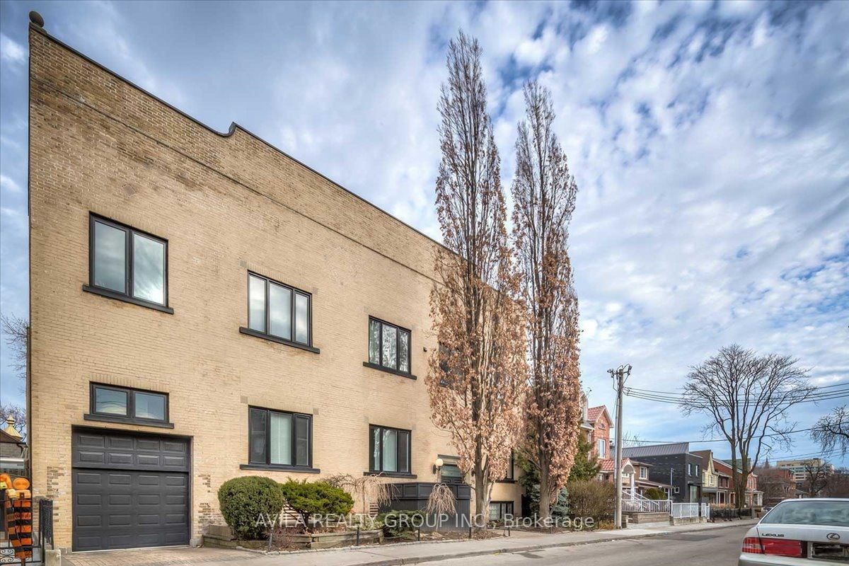 75 Markham Street 7