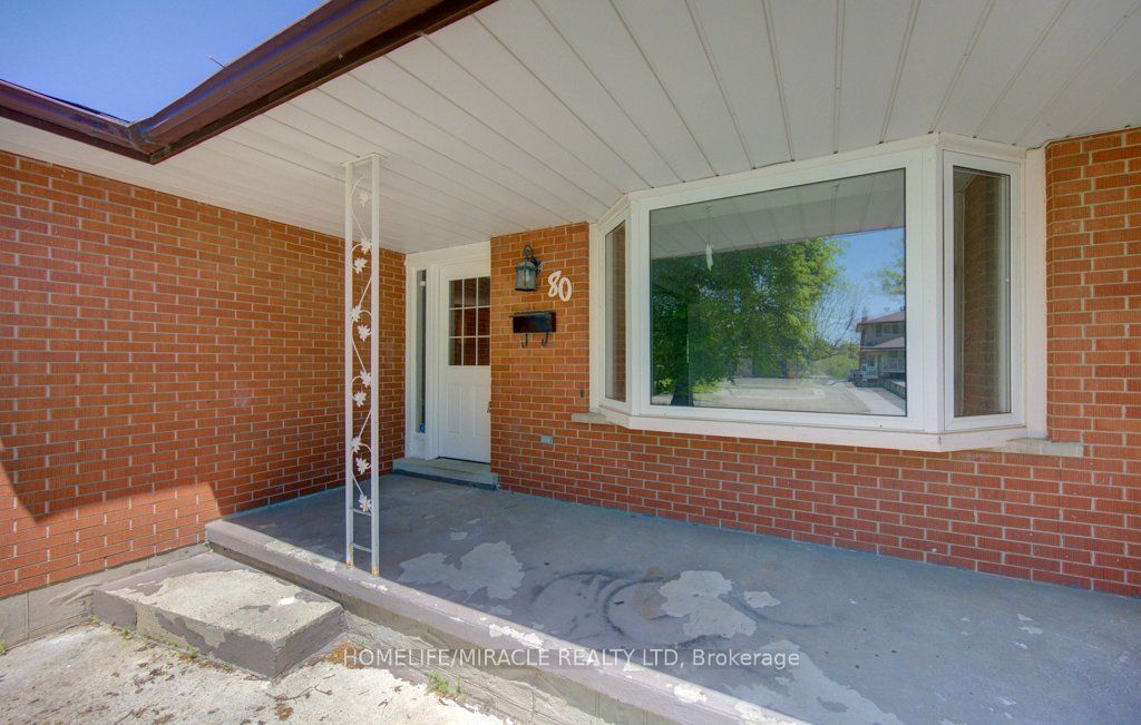 80 Lower Canada Crescent