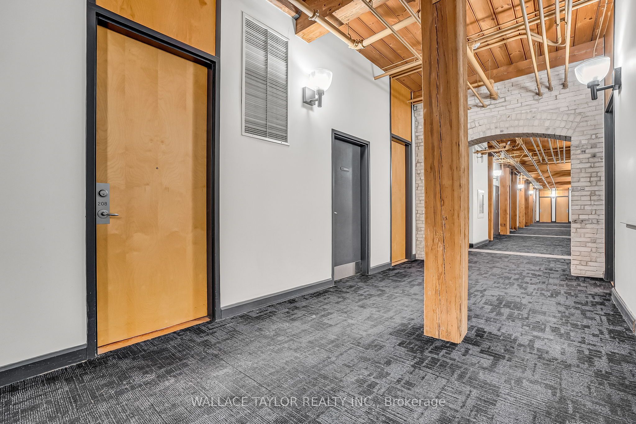 993 Queen Street W 208