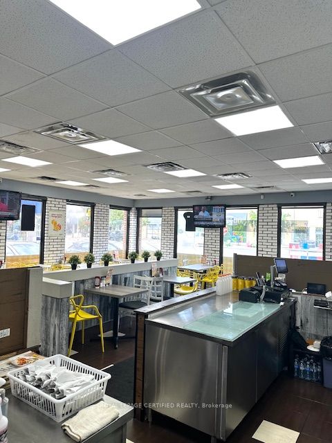 2947 A Bloor Street W