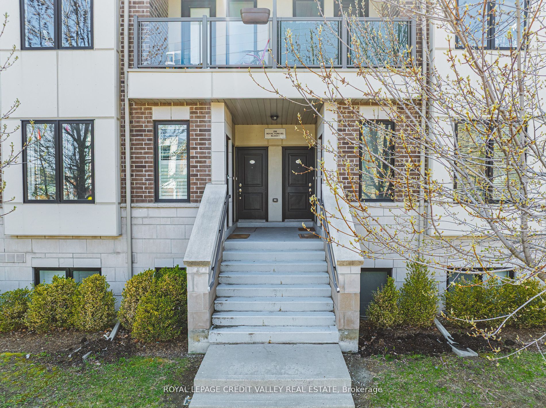 256 Royal York Road E 116