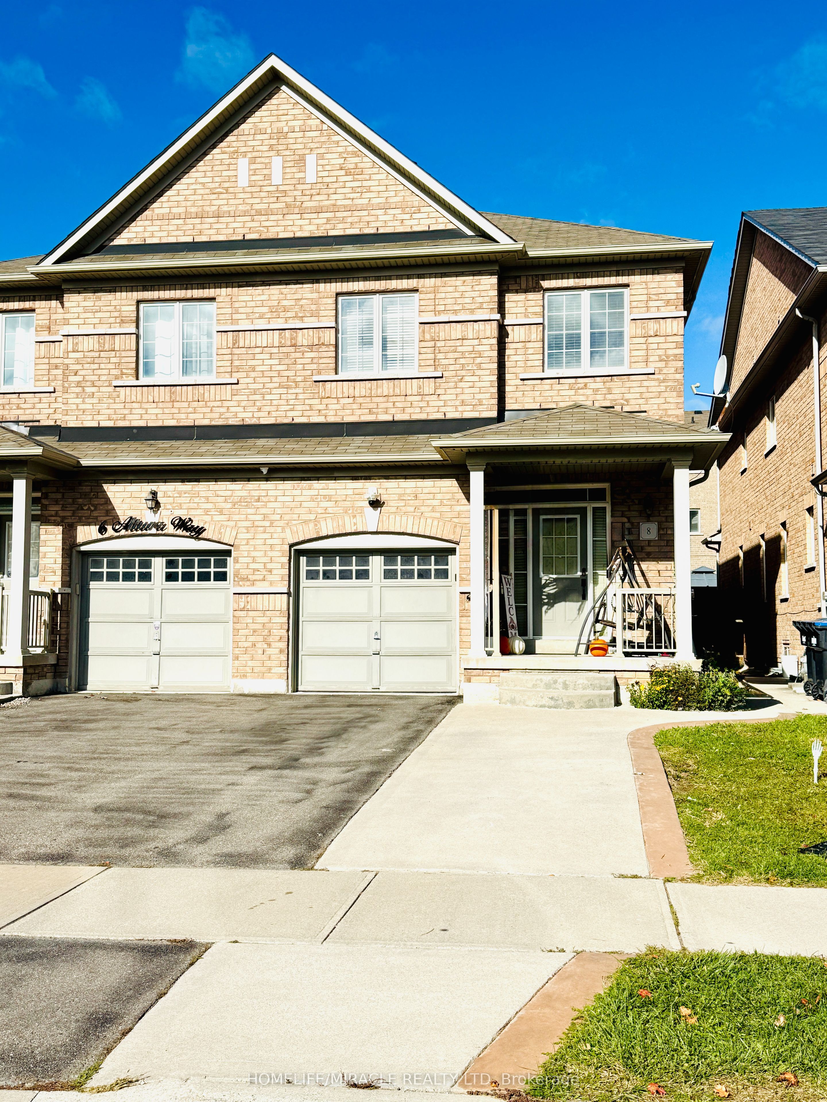 8 Altura Way