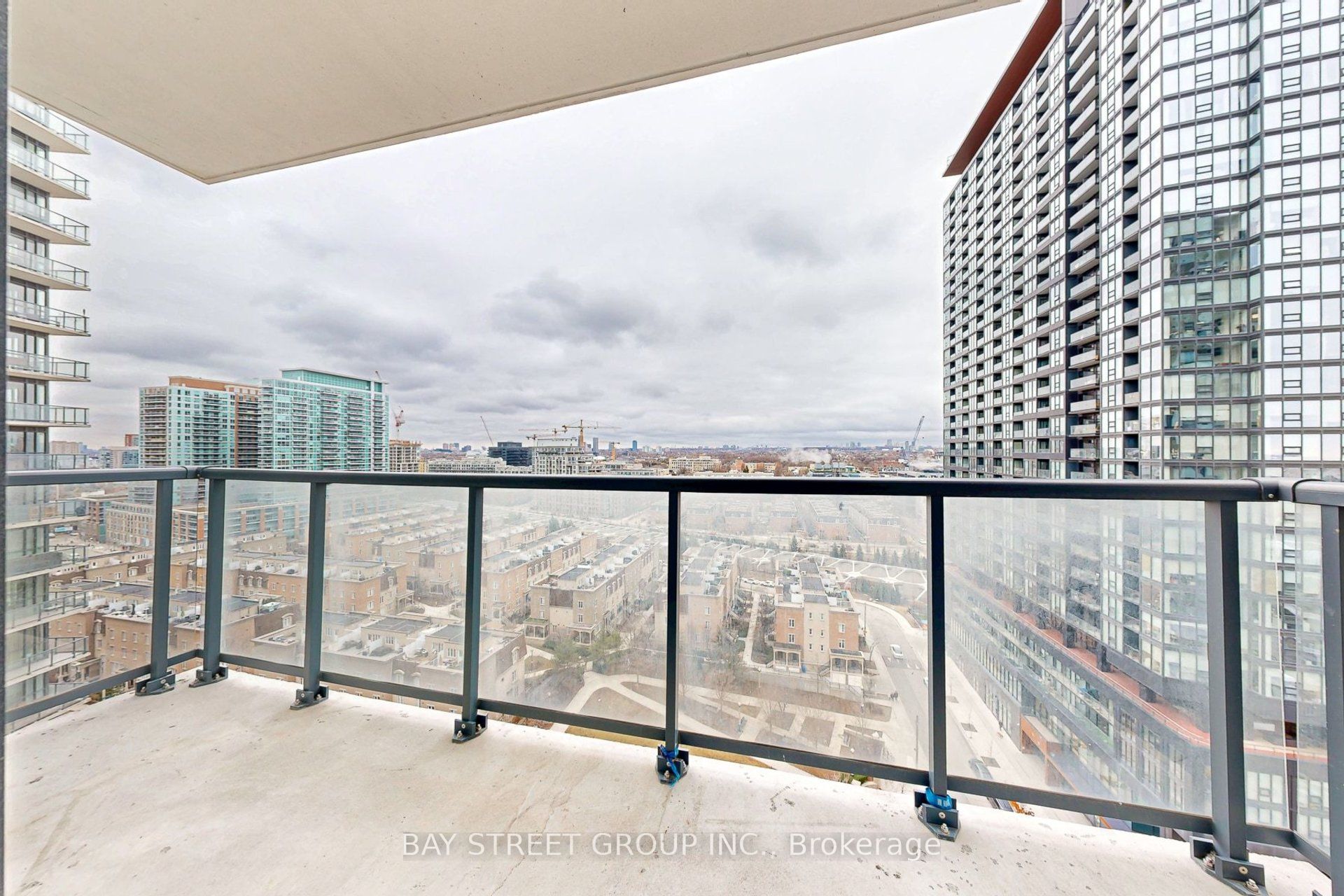 49 East Liberty Street 1410