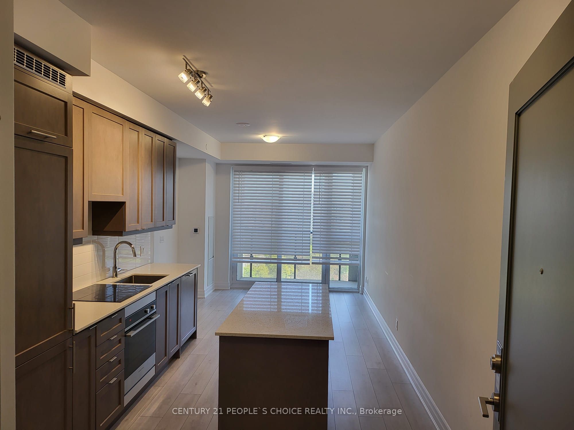 30 Elm Drive W 1102