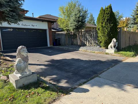 50 Addison Street Lower Richmond Hill ON L4C 7L8
