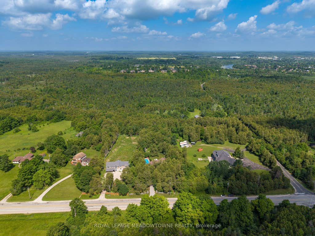 Photo of 6733 25 Side Road, Halton Hills, ON L7J 2L7 (MLS # W13660590)