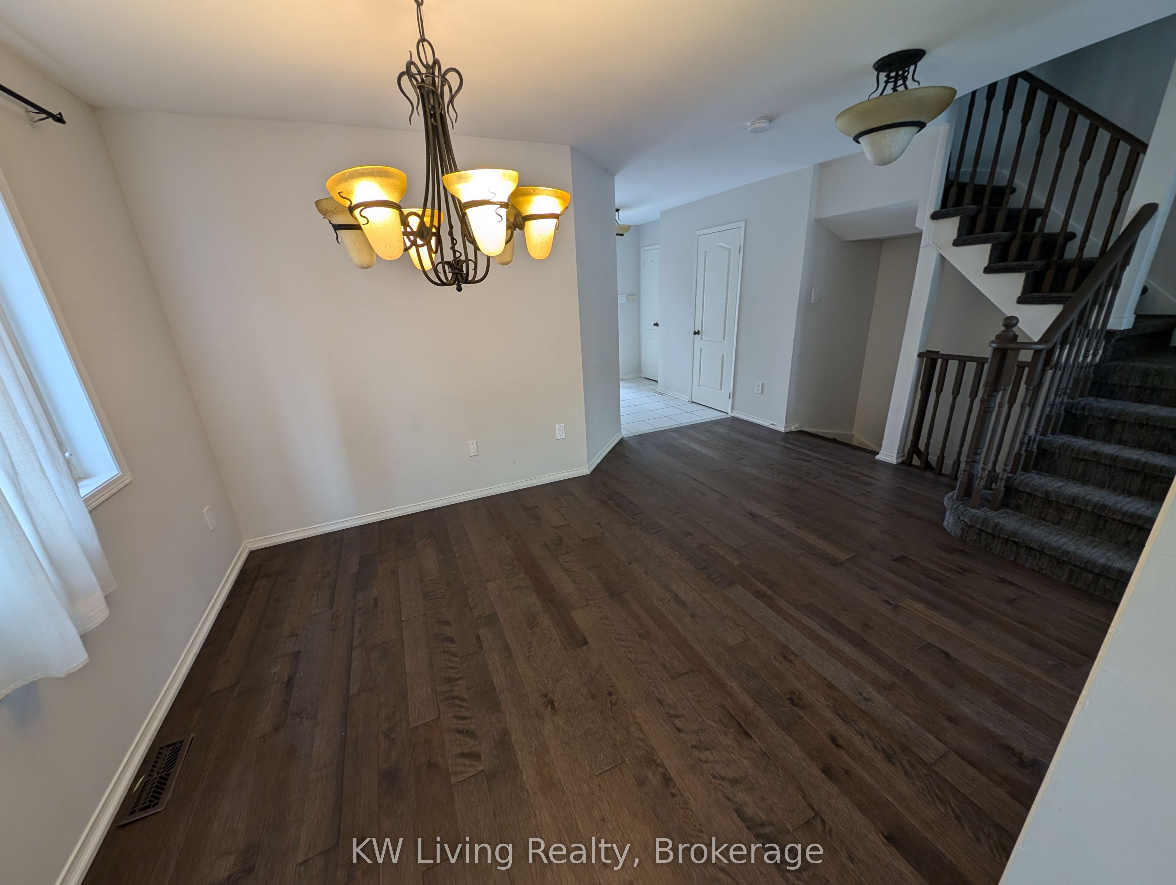 78 Bridlepath Street