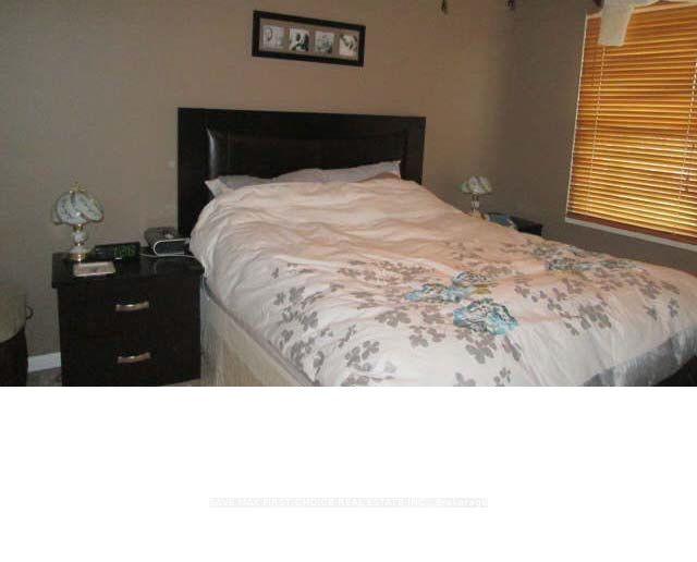 5117 Dryden Avenue N