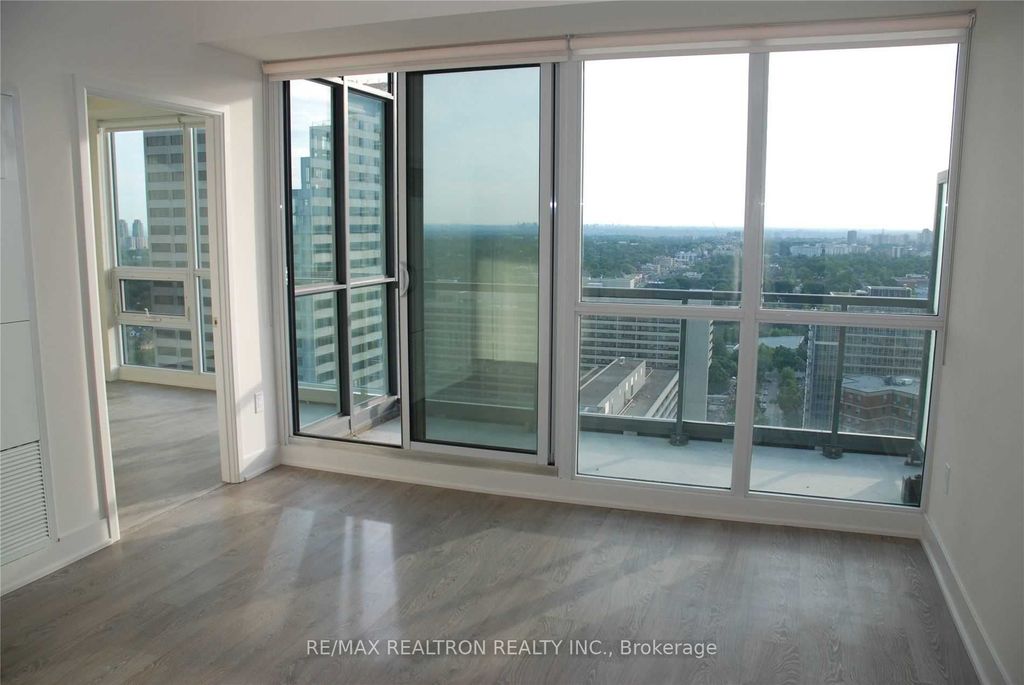 Photo of 30 Roehampton Avenue #3003, Toronto, ON M4P 0B9 (MLS # C12301936)