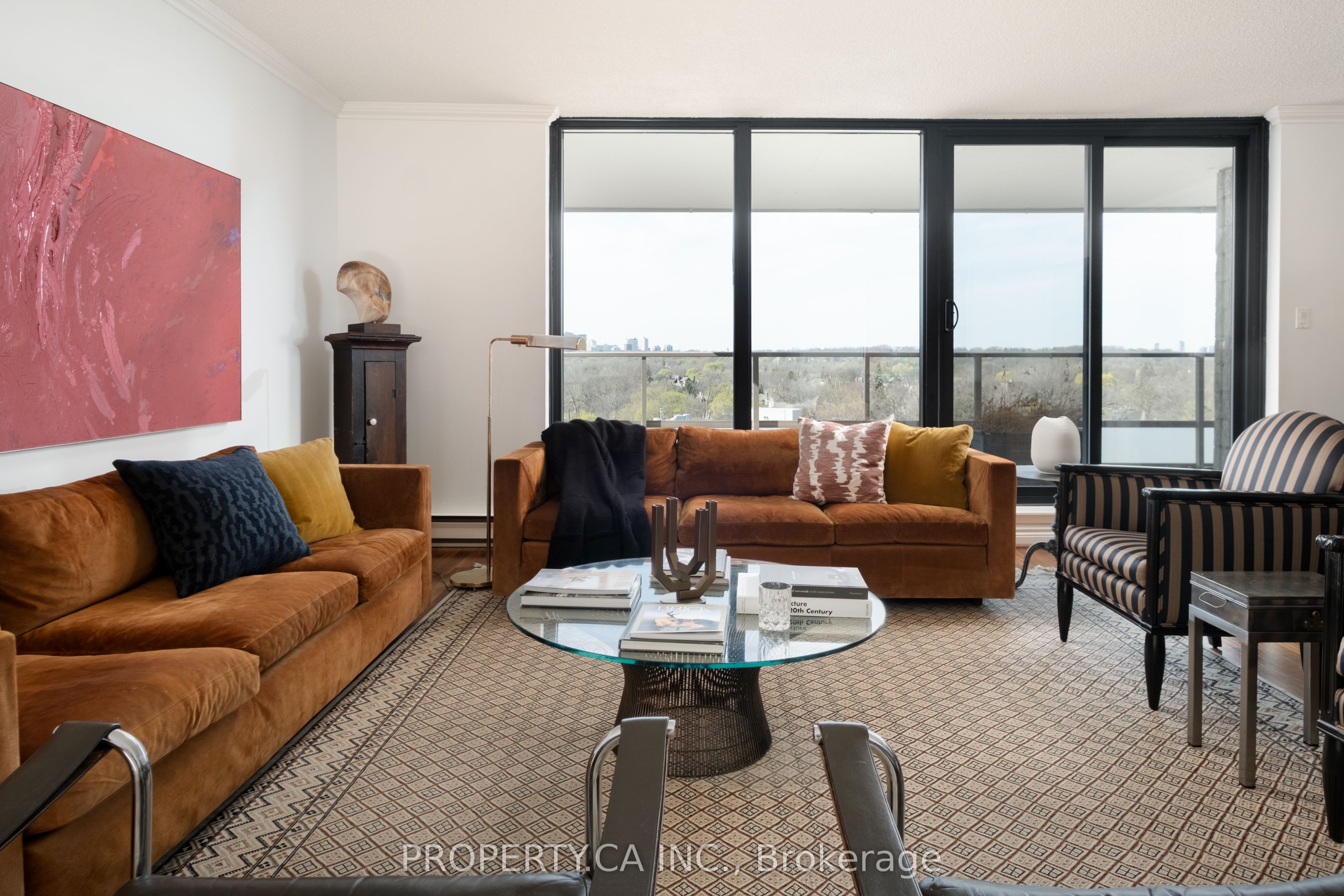 66 Collier Street 10B