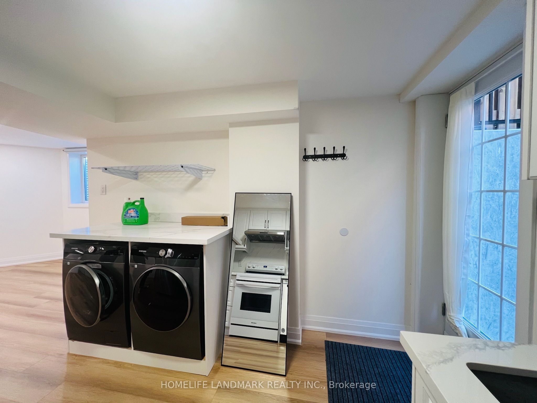 2807 Guilford Crescent Basement