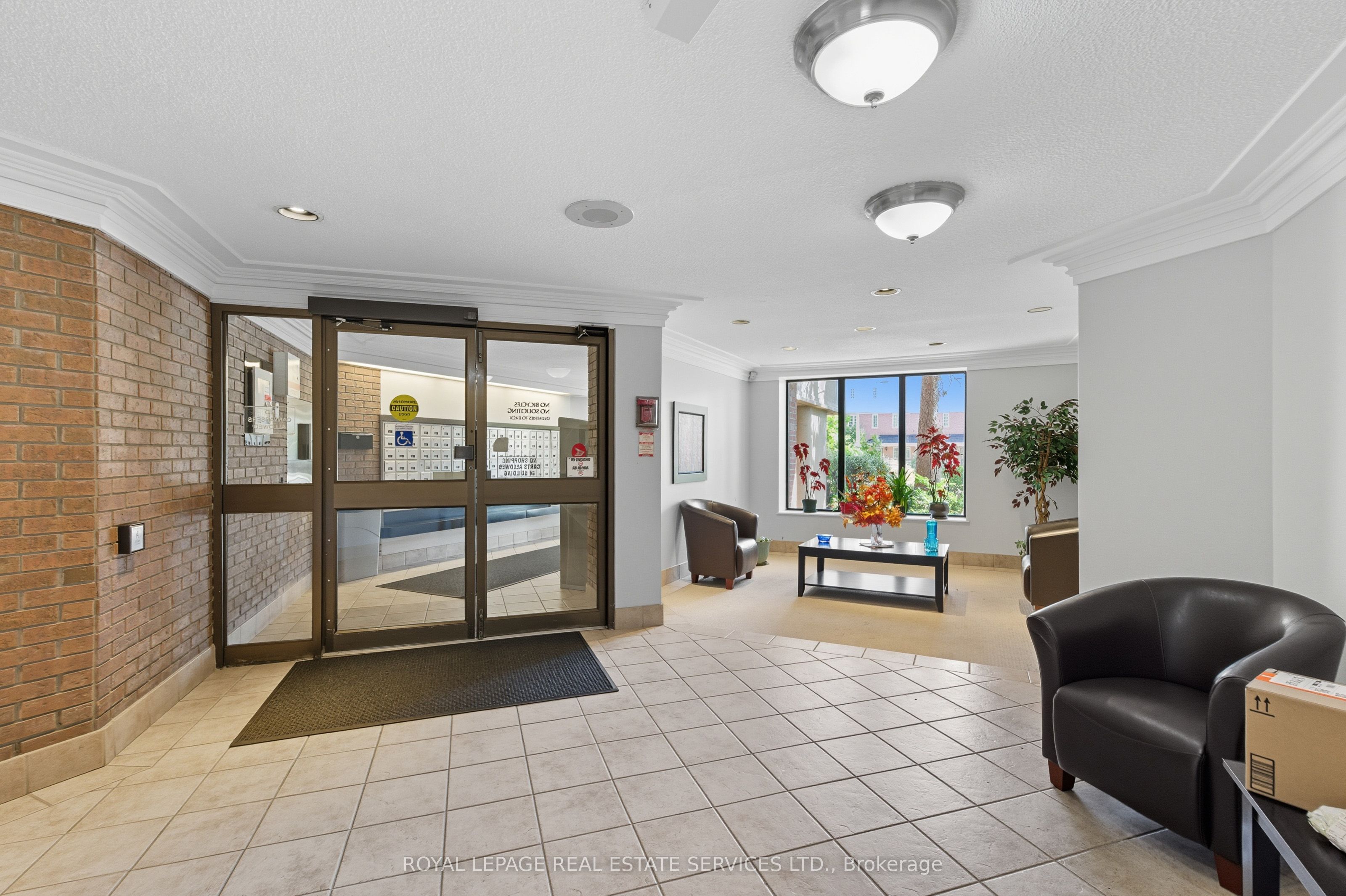 6720 Glen Erin Drive 904