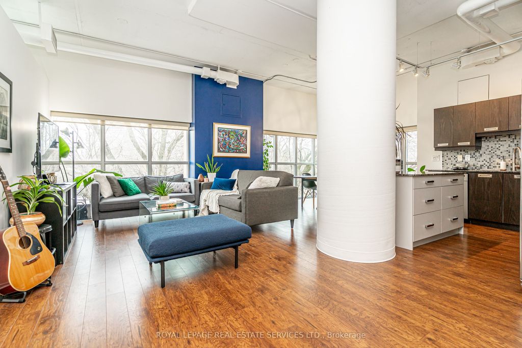 Photo of 2 Fieldway Road #206, Toronto, ON M8Z 0B9 (MLS # W13122990)