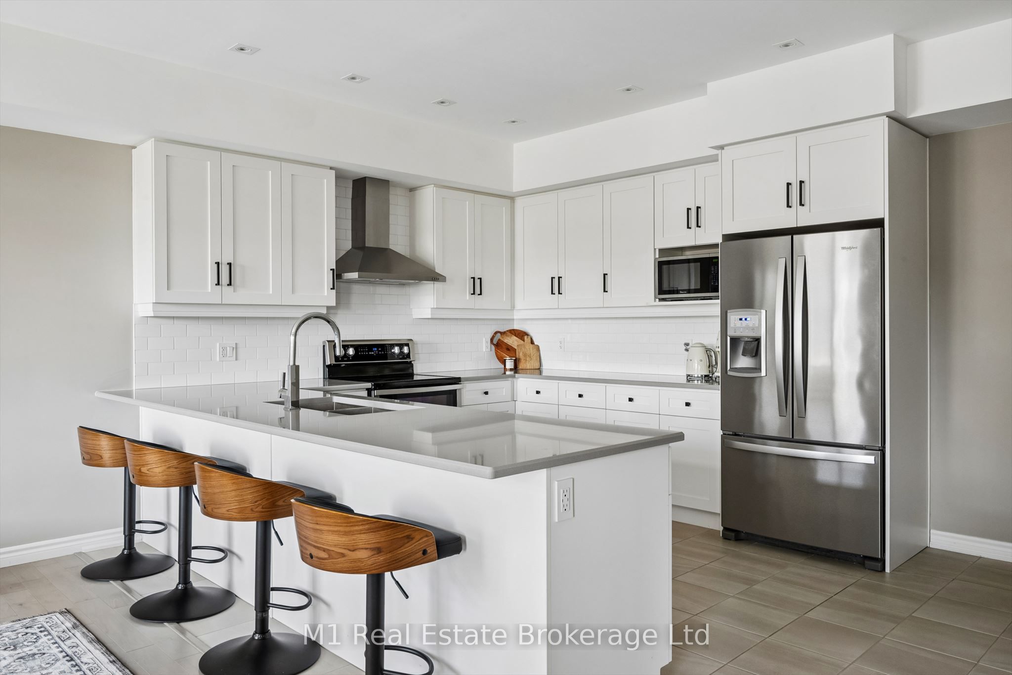 Photo 1 of 40 — 107 Westra Drive 17, Guelph, ON N1K 0A5