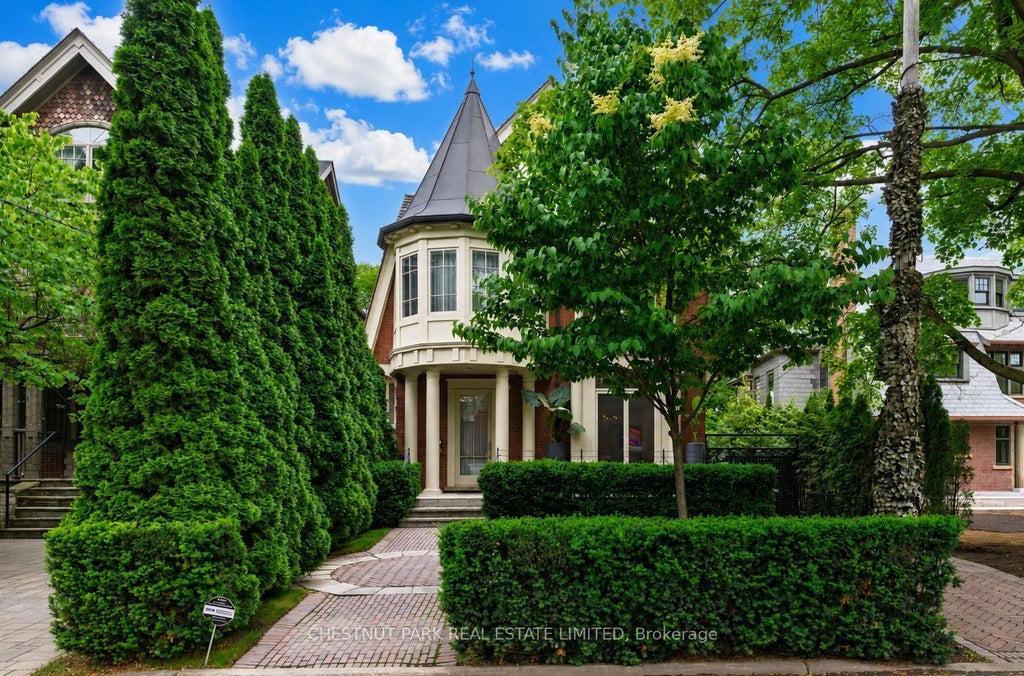 Photo of 83 Binscarth Road, Toronto, ON M4W 1Y3 (MLS # C13640040)