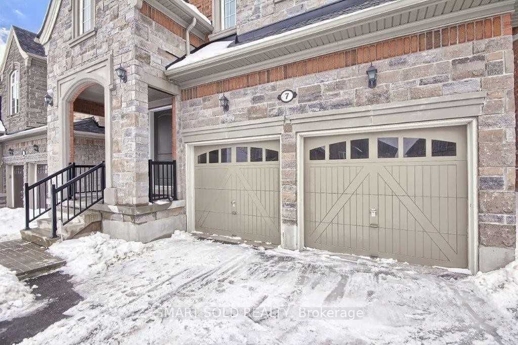 7 Barletta Drive