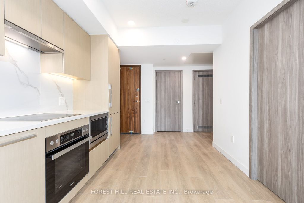 Photo of 1 Concord Cityplace Way #1701, Toronto, ON M5V 0X3 (MLS # C12776392)