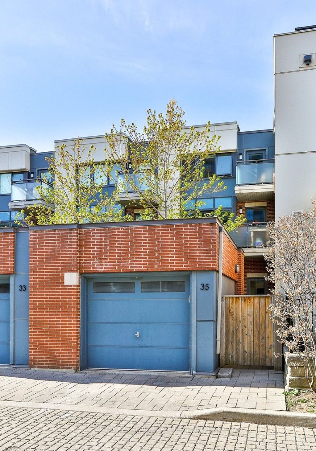 Photo of 35 Oak Street, Toronto, ON M5A 0A2 (MLS # C13107668)