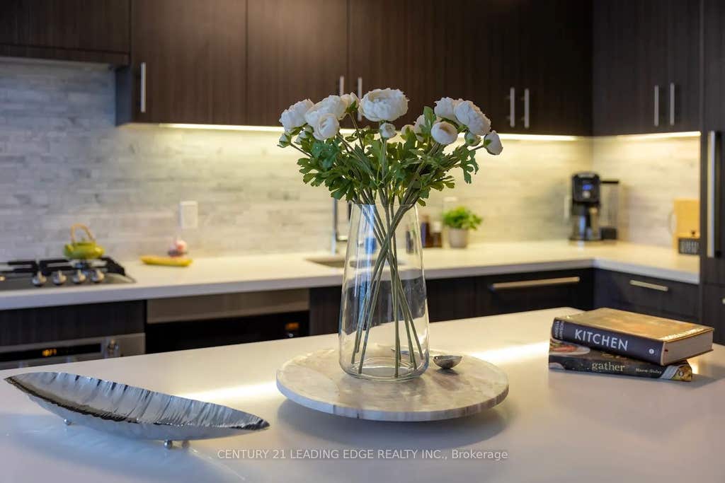 Photo of 39 Queens Quay E #1036, Toronto, ON M5E 0A5 (MLS # C13666110)