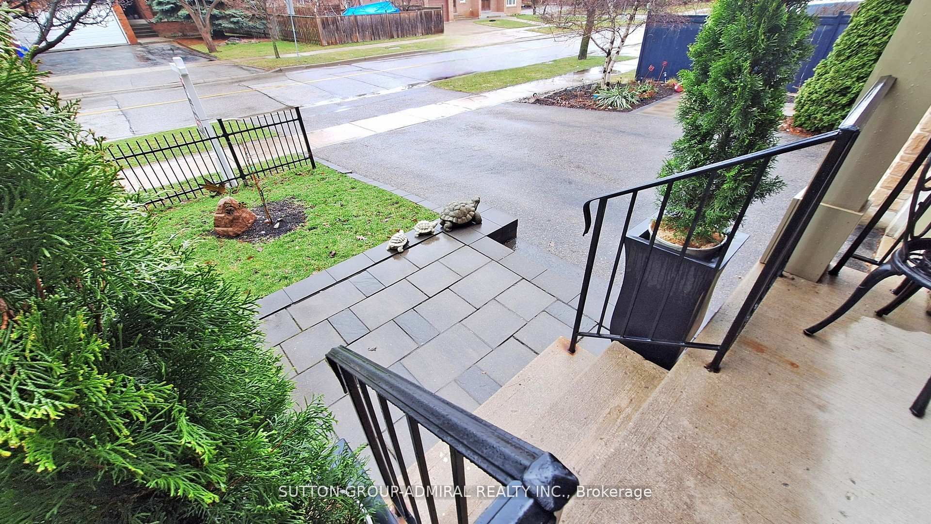 36 Helen Street