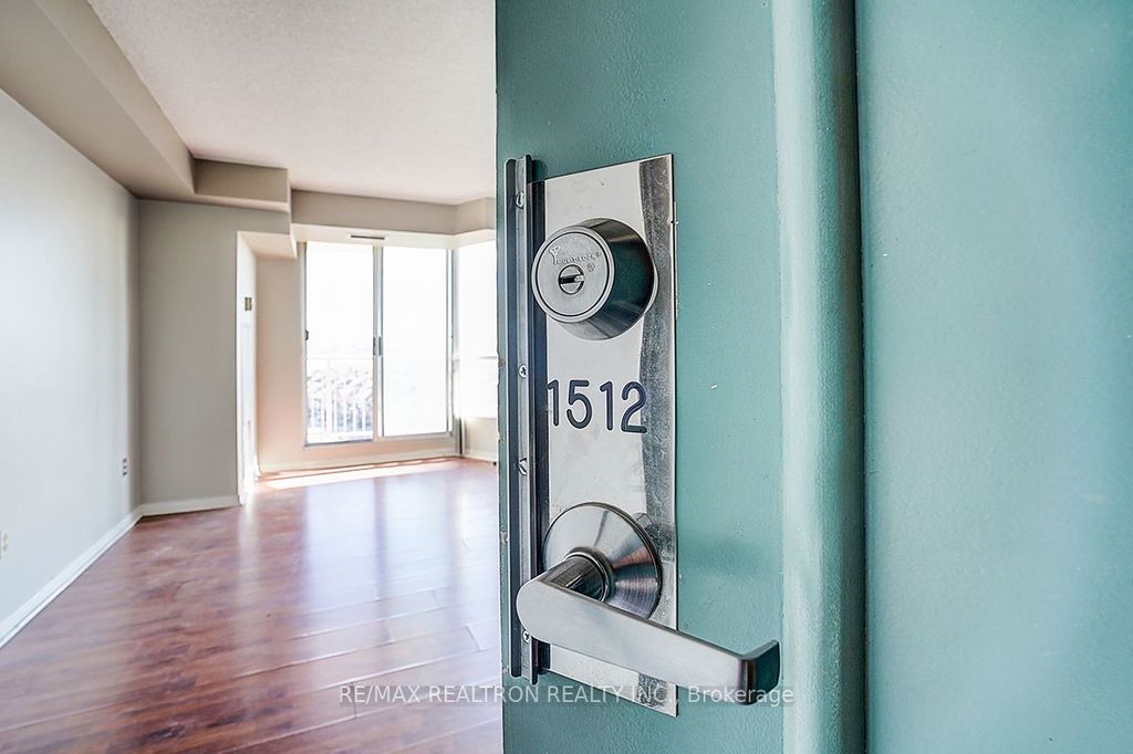 Photo of 3077 Weston Road #1512, Toronto, ON M9M 3A1 (MLS # W12573528)