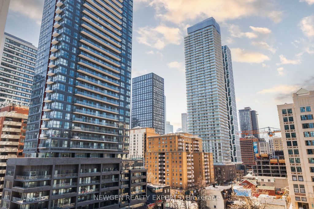 Photo of 251 Jarvis Street #1624, Toronto, ON M5B 0C3 (MLS # C13058632)