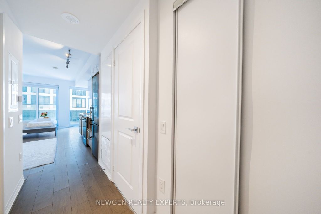 Photo of 251 Jarvis Street #1624, Toronto, ON M5B 0C3 (MLS # C13058632)