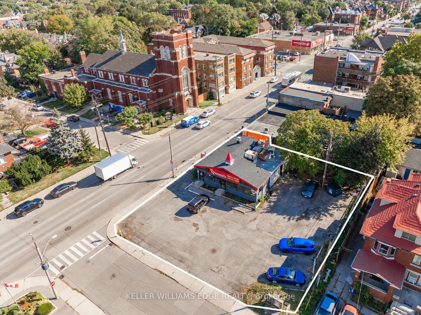 716 MAIN Street E