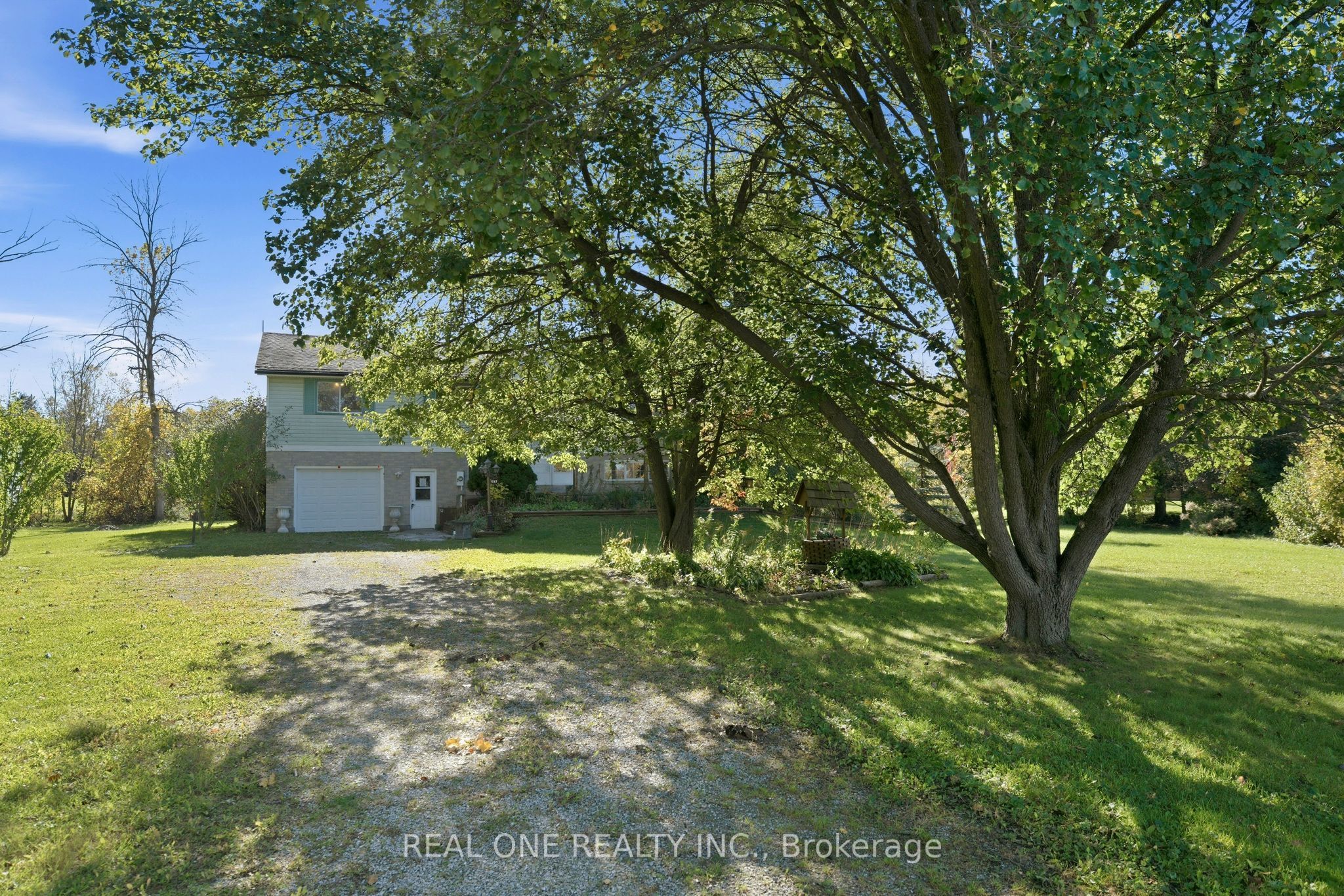 1069 Bird Road