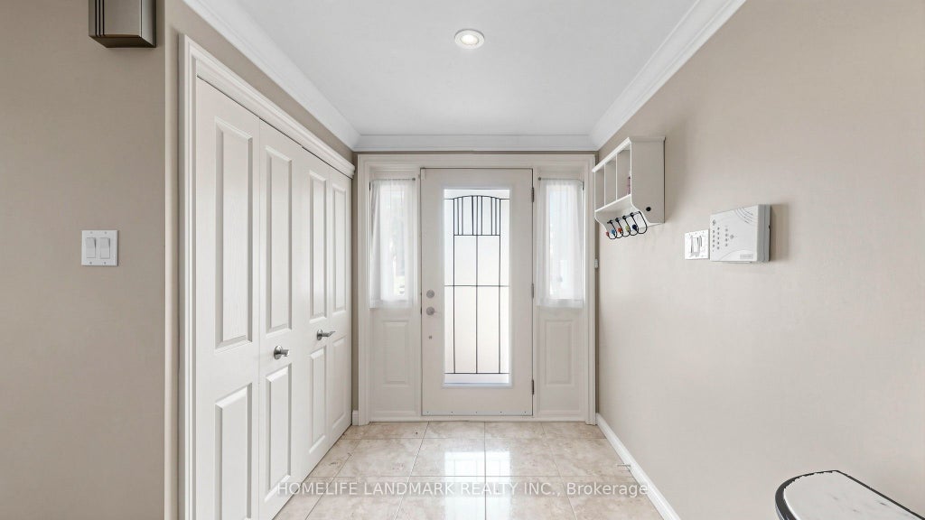 Photo of 27 Quincy Crescent, Toronto, ON M2J 1C5 (MLS # C13418208)
