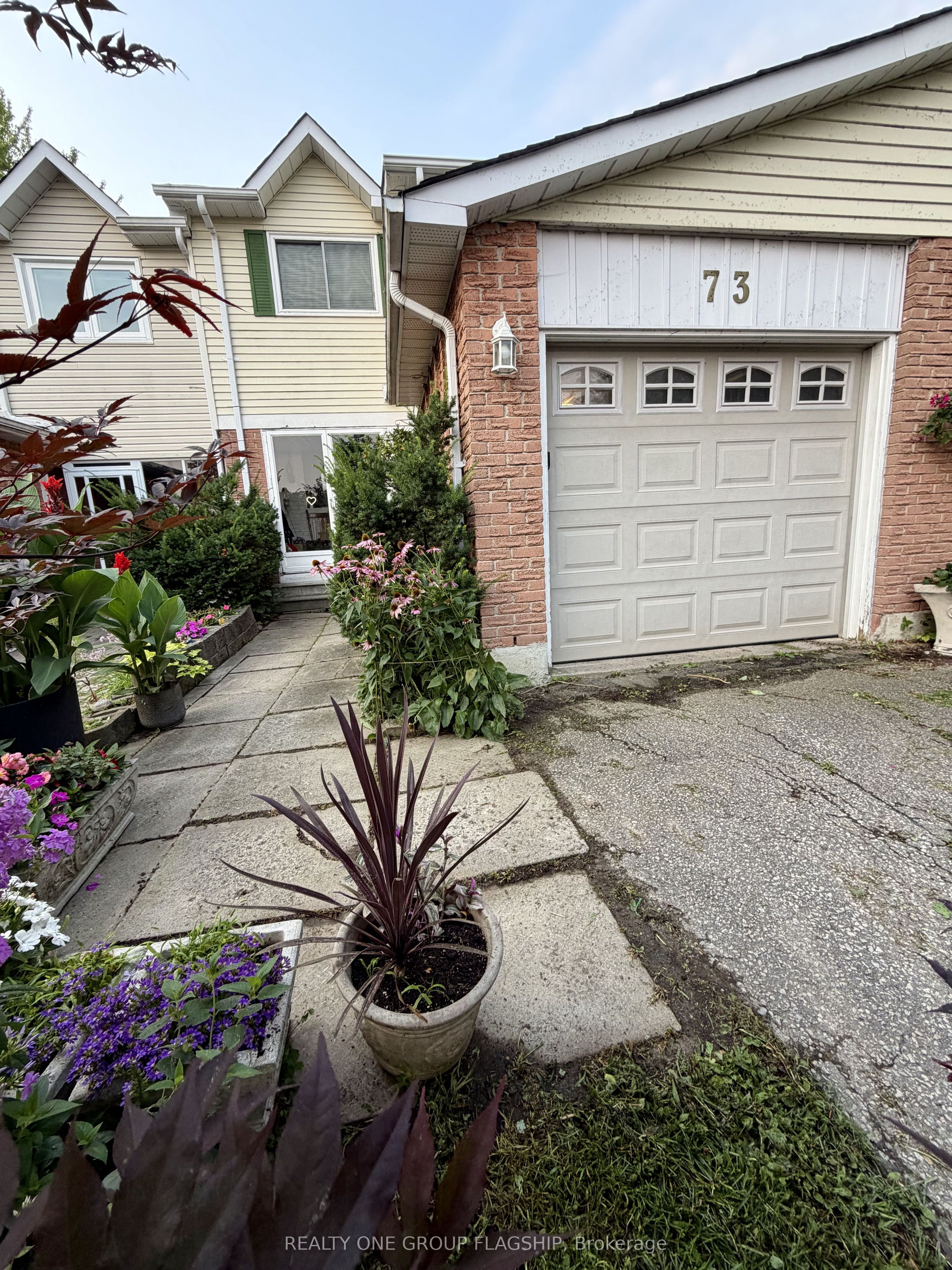 73 Durie Lane