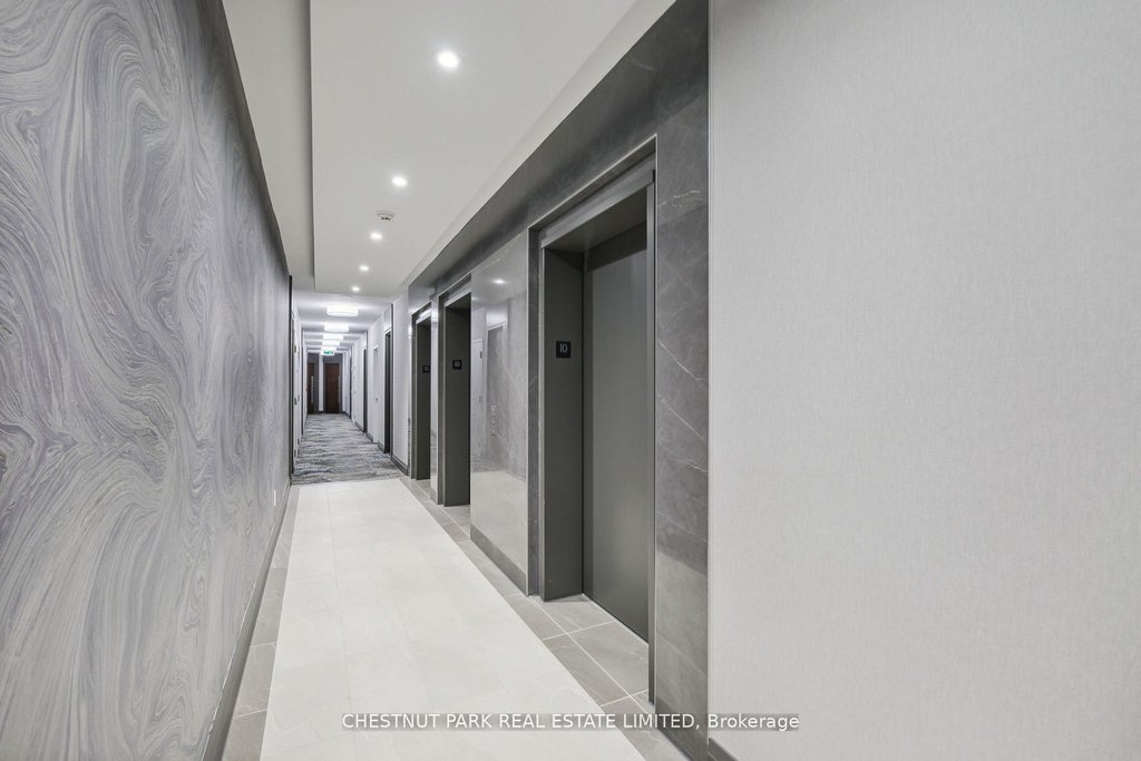 Photo of 85 Bloor Street E #1014, Toronto, ON M4W 3Y1 (MLS # C13877336)