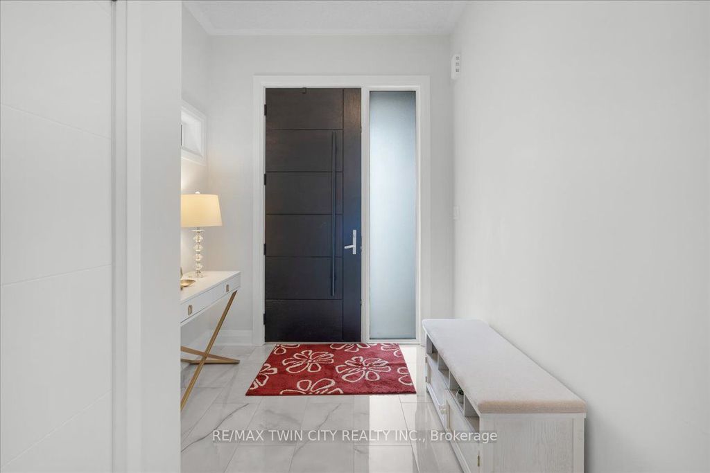 Photo of 657 Benninger Drive, Kitchener, ON N2E 0J2 (MLS # X12488568)