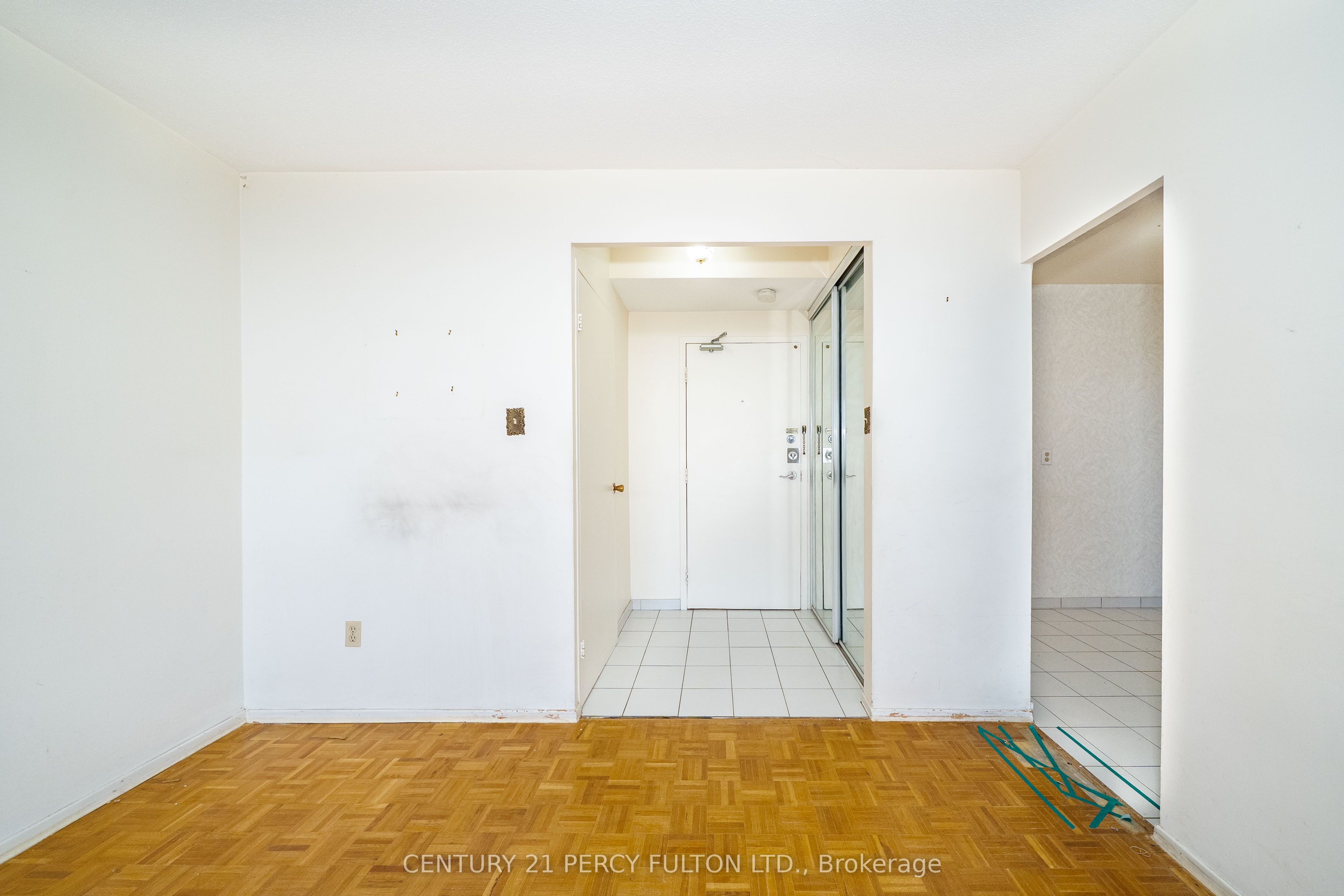 155 Marlee Avenue 1002