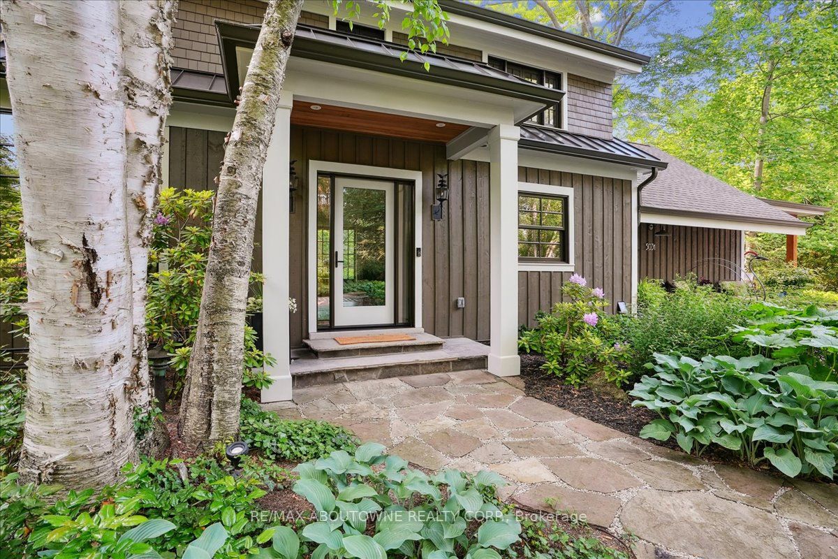 5031 Lakeshore Road