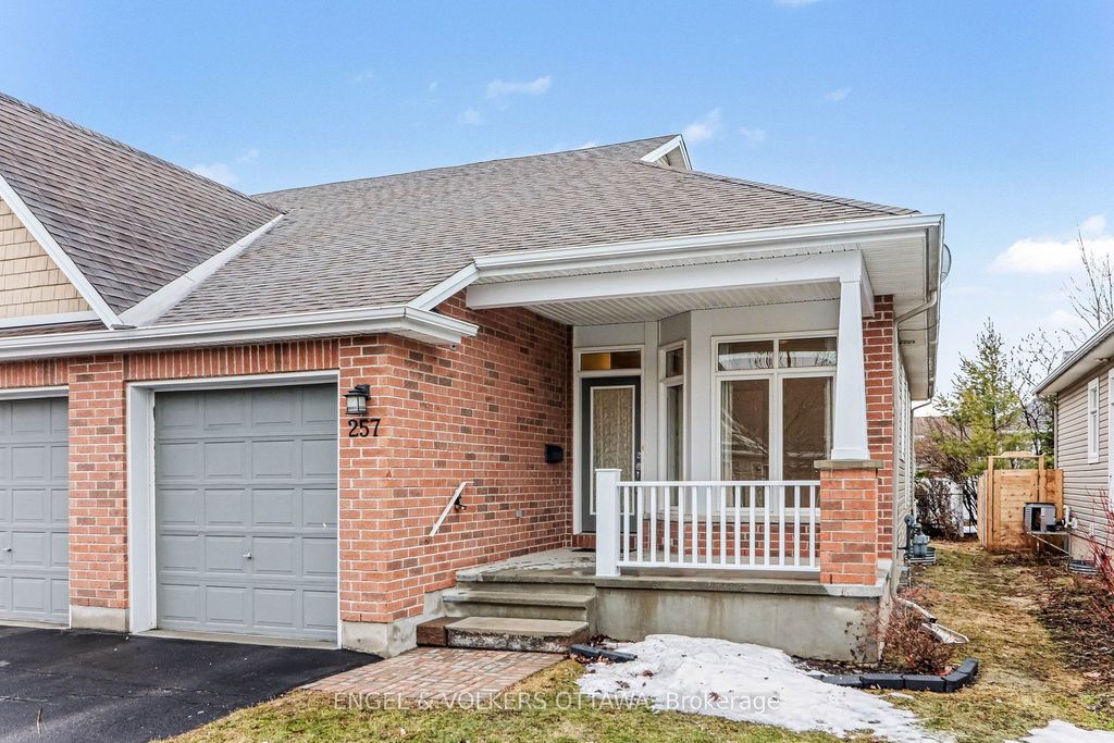 Photo of 257 Bulrush Crescent, Blossom Park - Airport and Area, ON K1T 0E5 (MLS # X12953560)