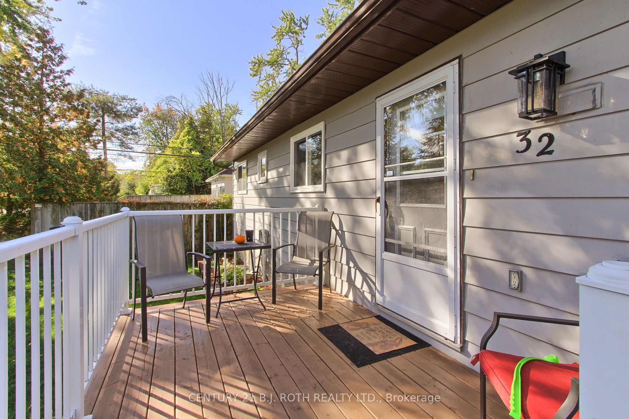32 Franklin Beach Road