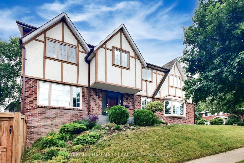 Photo of 2 Butterfield Drive, Toronto, ON M3A 2L8 (MLS # C12396452)