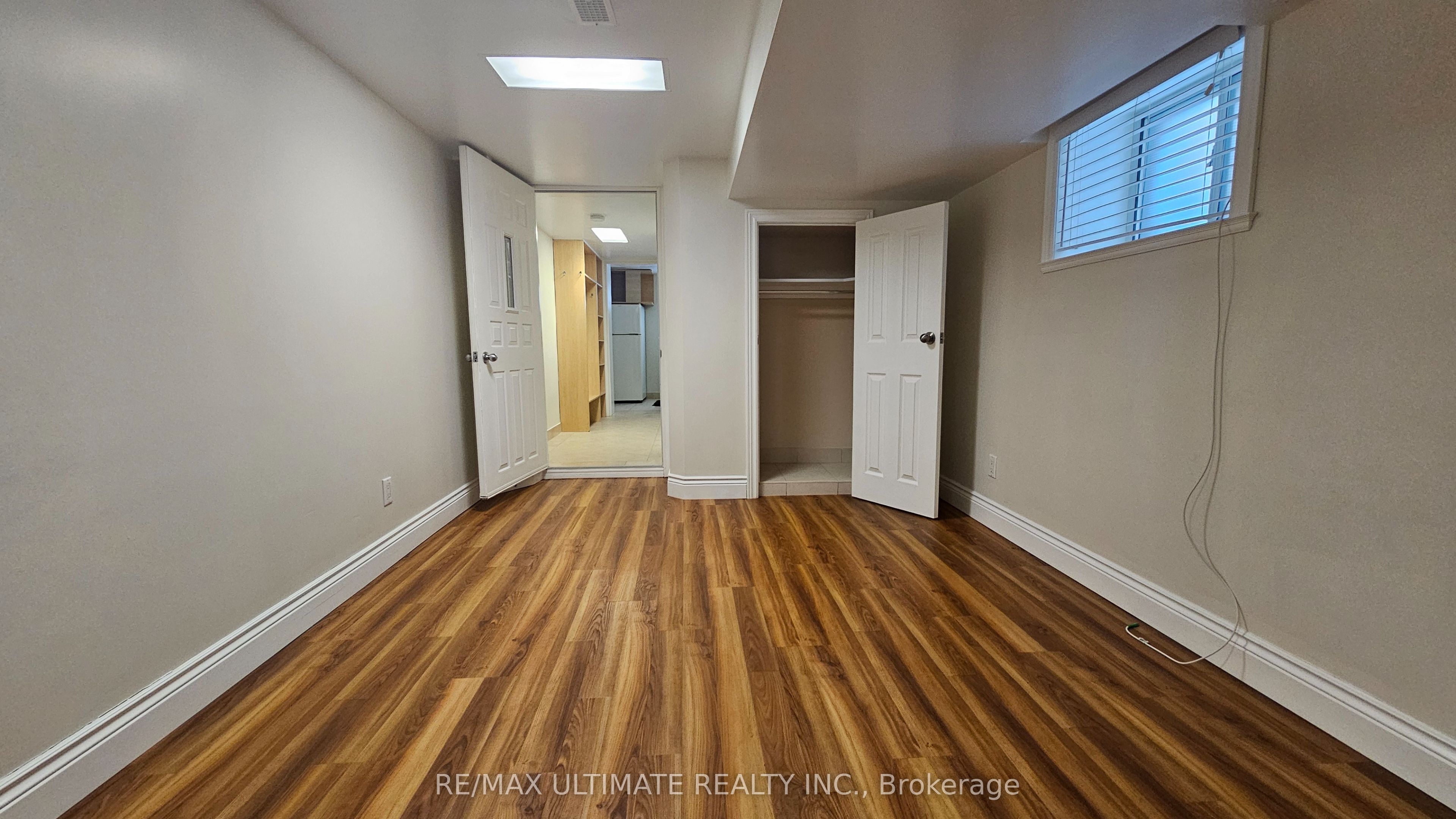 905 Lansdowne Avenue Lower