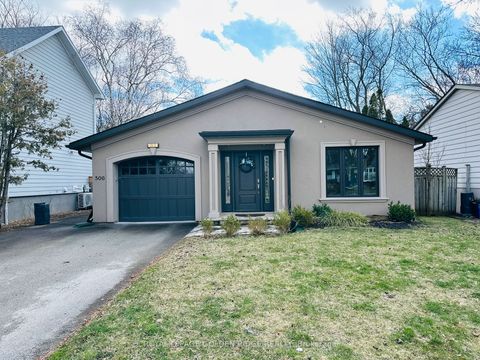 506 Maple Avenue Oakville ON L6J 2J4