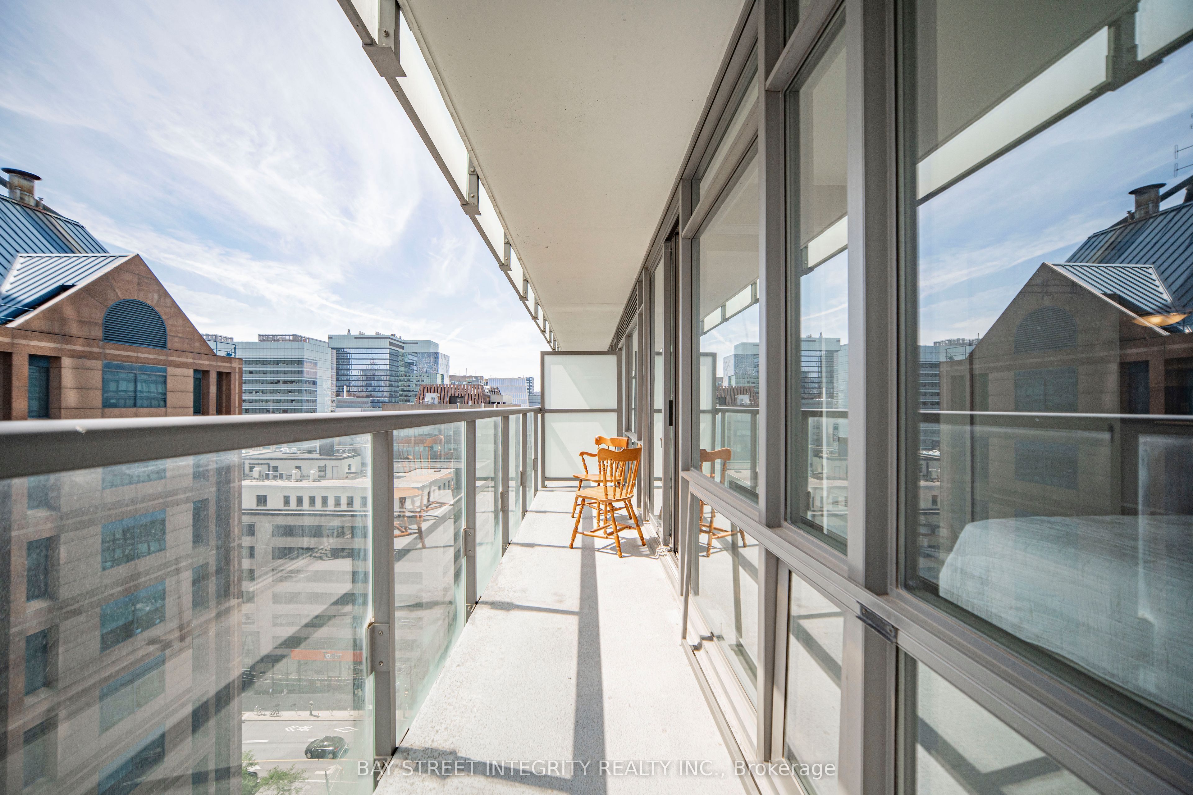 38 Grenville Street 1406